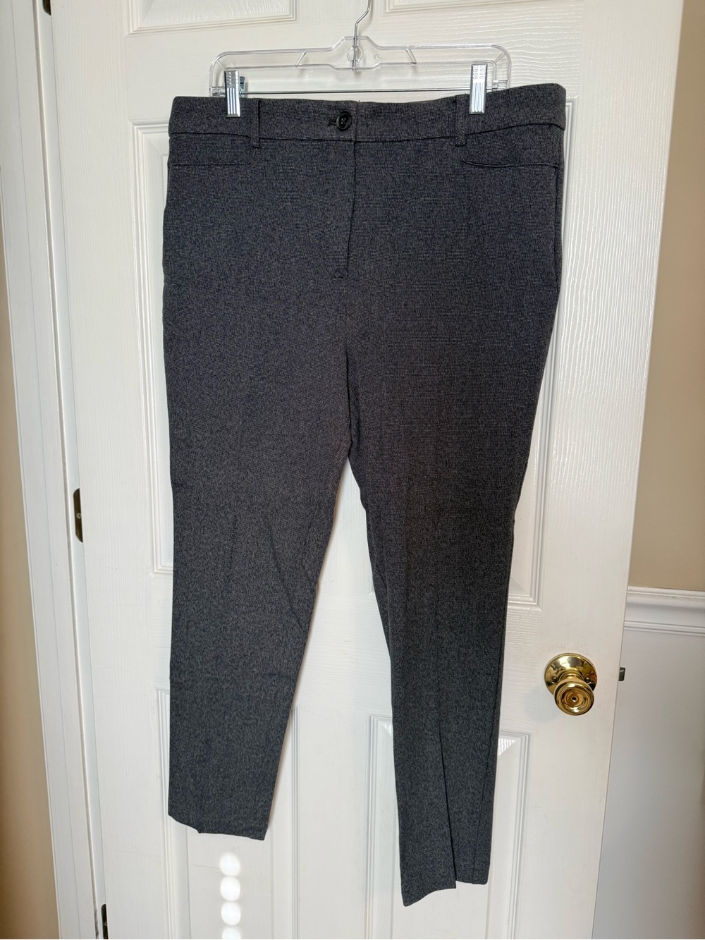 LOFT Charcoal Microdot Ponte Ankle Pants